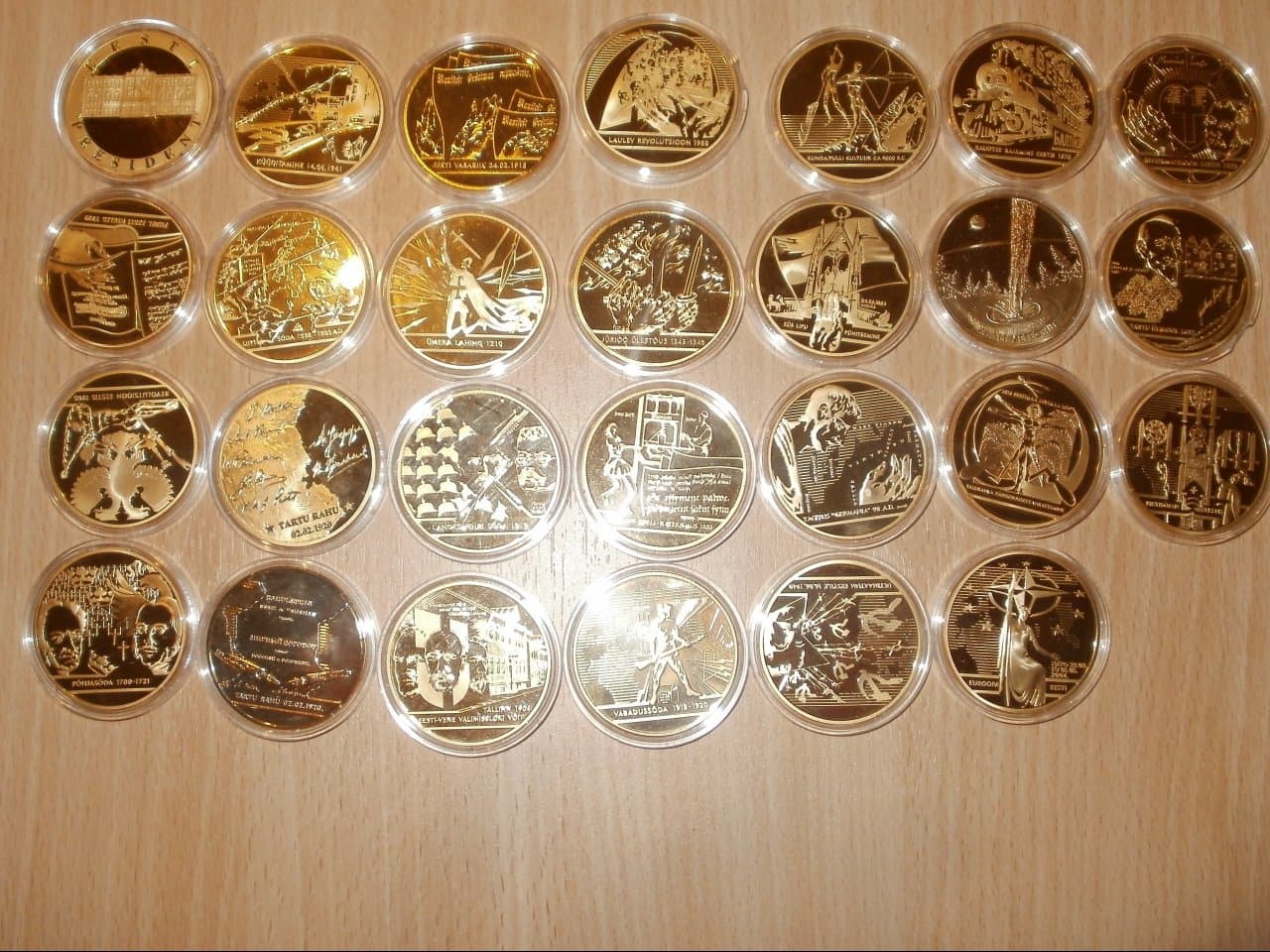 Mündi- ja medalitekogu (27 tk)