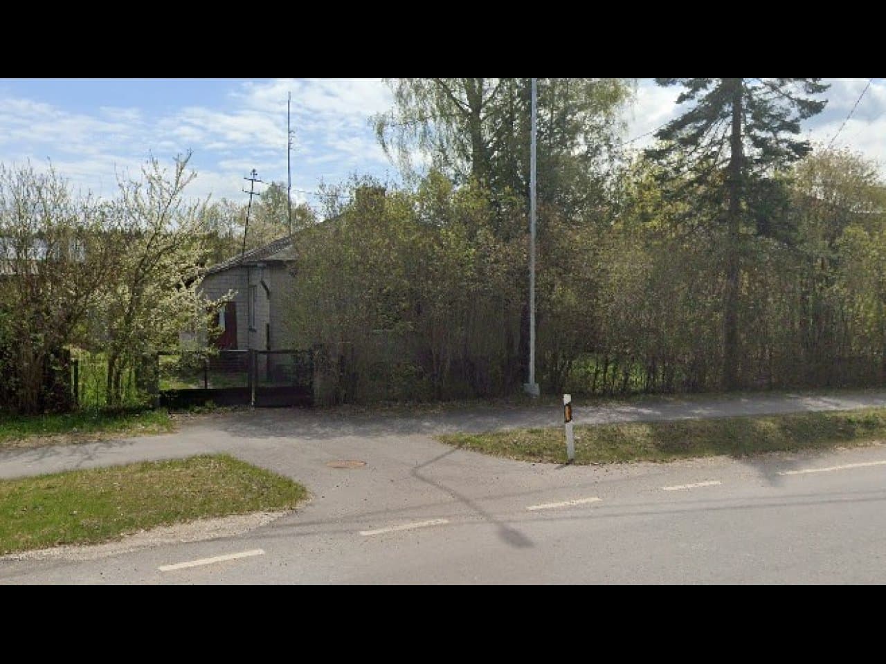 Kinnistu asukohaga Lääne-Viru maakond, Tapa vald, Tamsalu linn, Paide mnt 15 (kogupind 1201 m2)