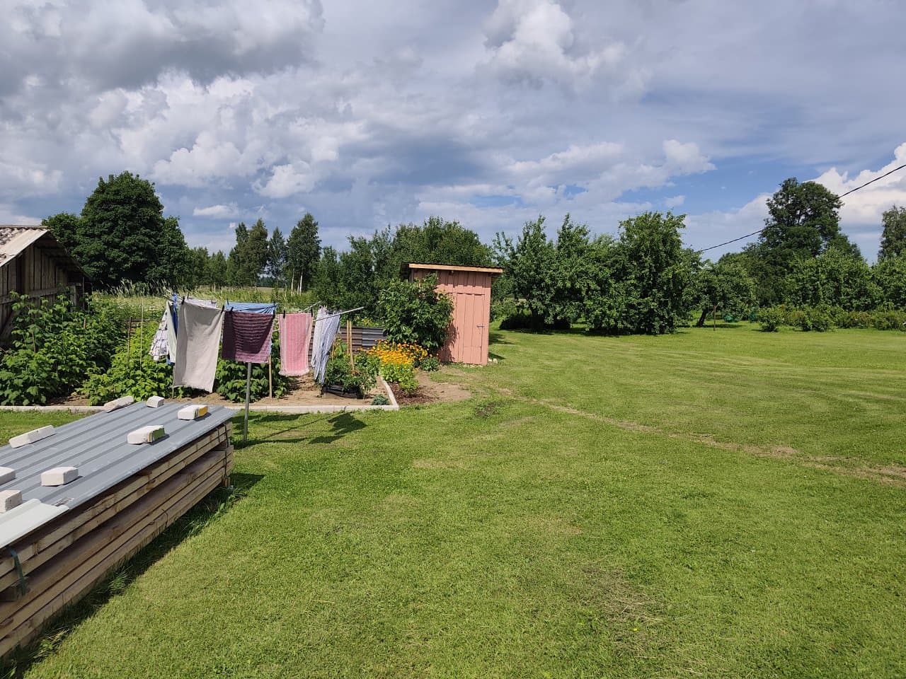 2-toaline korter: Lääne-Viru maakond, Rakvere vald, Paatna küla, Ernamaja 1 (44,4 m2; 1/2 korrus)