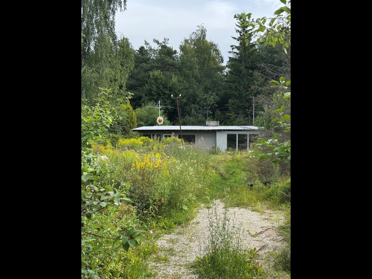 1-korruseline aiamaja asukohaga Roheluse tee 23, Roobuka küla, Saku vald