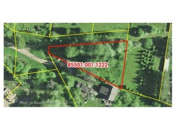 Kinnistu asukohaga Valga maakond, Valga vald, Tsirguliina alevik, Roosi tn 10b (kogupind 1290,0 m2).