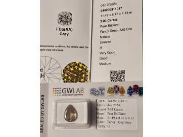 Briljant (Pear Brilliant, 3.03 Carats)