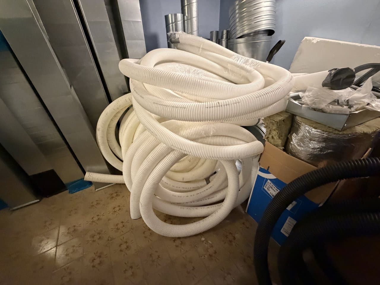 Ventilatsioonimaterjalid ja -tarvikud