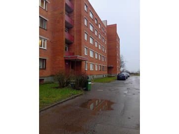 Ida-Viru maakond, Kohtla-Järve linn, Järve linnaosa, Outokumpu tn 19-113