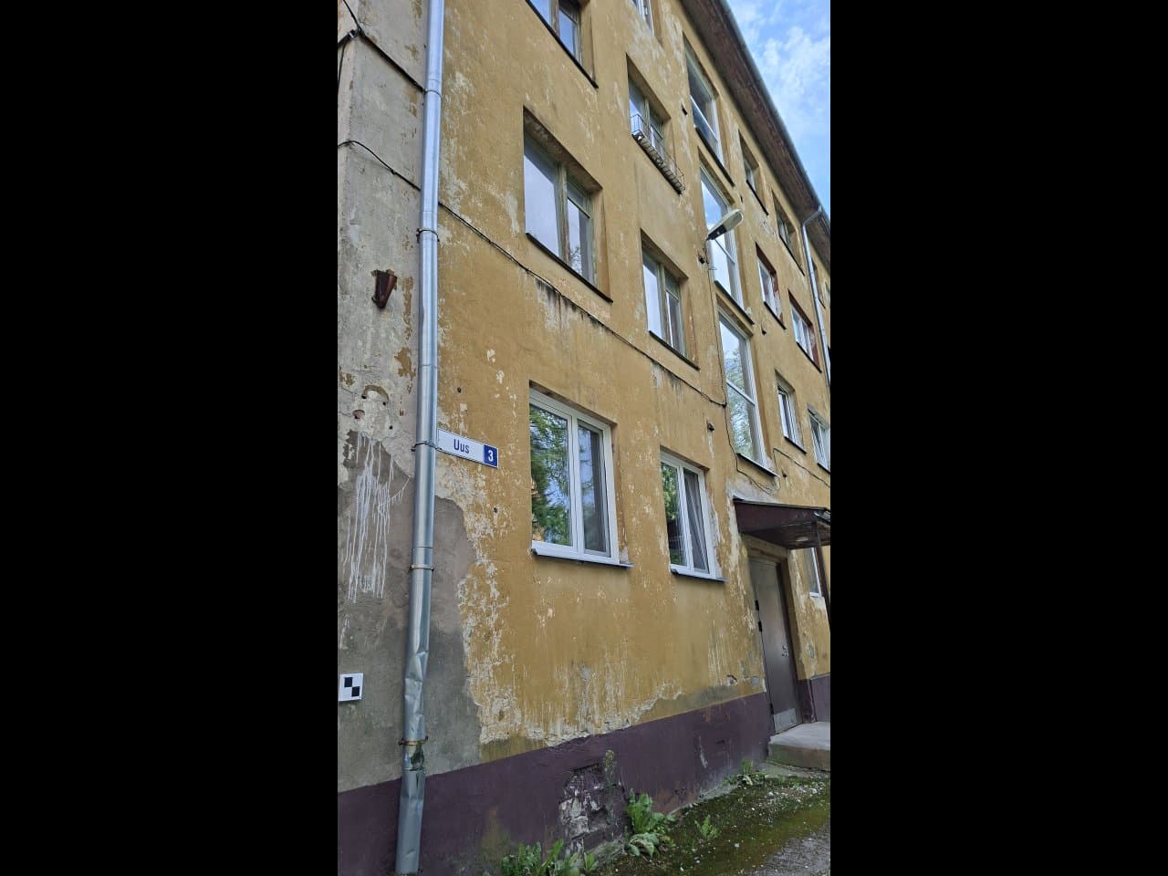 Ida-Viru maakond, Kohtla-Järve linn, Järve linnaosa, Uus tn 3-27,üldpind on 40,00 m2, 2-toaline, 4. korrus
