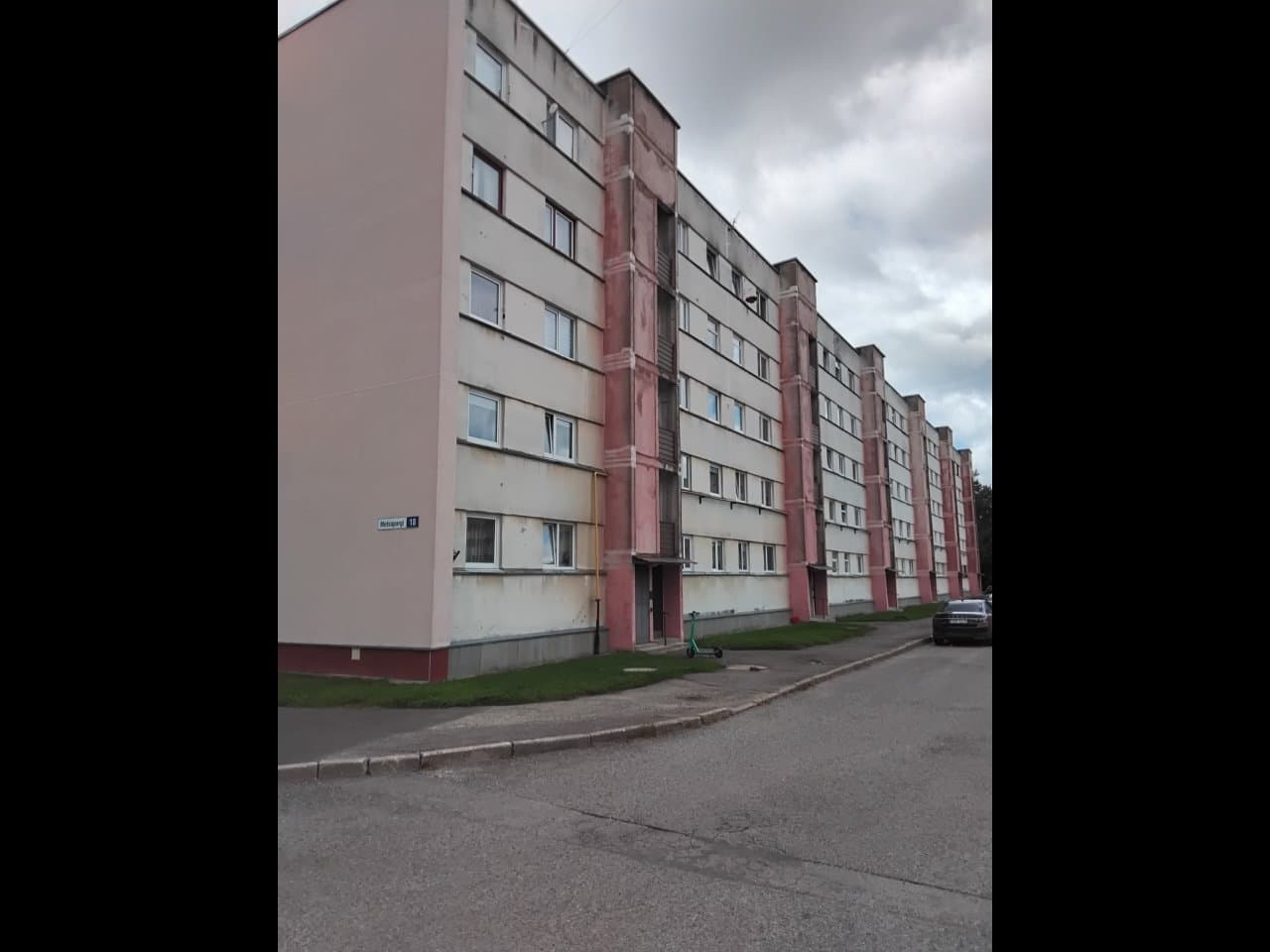 Korteriomandi asukohaga Kohtla-Järve linn, Järve linnaosa, Metsapargi tn 18-9 müük