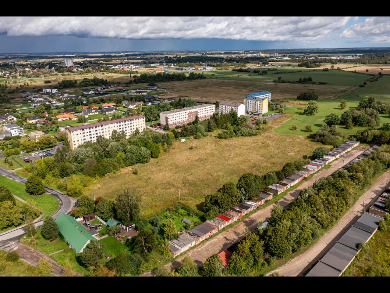 4st maatükist koosnev hoonestamata kinnistu Lääne-Viru maakond, Rakvere vald, Ussimäe küla, Vaskussi tänav